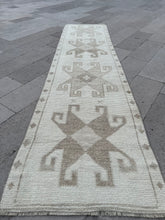 Load image into Gallery viewer, EROL 89 x 350 cm / 2’11 x 11’6 ft