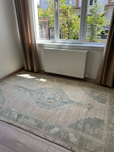 Load image into Gallery viewer, BILGE 4’9 x 7’9 ft