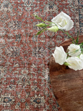 Load image into Gallery viewer, BULUT 4’5 x 7’6 ft / 133 x 230cm