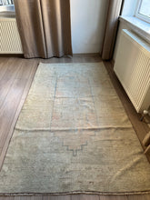 Load image into Gallery viewer, AYLA 4 x 7’1