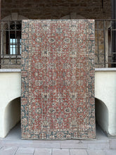 Load image into Gallery viewer, BULUT 4’5 x 7’6 ft / 133 x 230cm