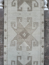 Load image into Gallery viewer, EROL 89 x 350 cm / 2’11 x 11’6 ft