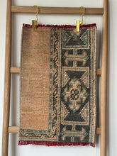 Load image into Gallery viewer, TINY RUG No. 02