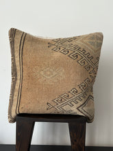 Load image into Gallery viewer, No. 093 Rug Pillow Case 18”x18” / 45x 45cm