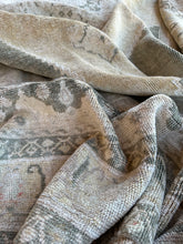 Load image into Gallery viewer, AYTEN 5’3 x 8’11 ft /160 x 270 cm