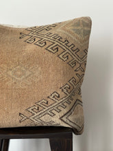 Load image into Gallery viewer, No. 093 Rug Pillow Case 18”x18” / 45x 45cm