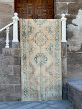 Load image into Gallery viewer, ADA 4’7 x 13’2 / 139 x 401 cm