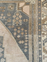 Load image into Gallery viewer, ASEN 4’9 x 8’9ft / 145 x 266 cm ( This rug has some repairs that are visible in the pictures)