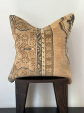 Load image into Gallery viewer, No. 115 Rug Pillow Case 18” x18”