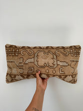 Load image into Gallery viewer, No. 097 Lumbar Rug pillow 12”x23”