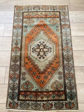 Load image into Gallery viewer, ECEM 2’6 ft X 4’5 ft / 76 cm X 135 cm