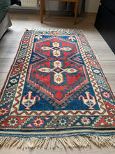 Load image into Gallery viewer, VOLKAN 2’6 X 4’4 FT / 76 X 132 CM