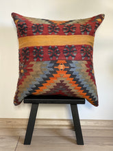 Load image into Gallery viewer, No. 009 Kilim Pillow Case 19X19