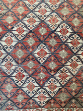 Load image into Gallery viewer, CENK 3’2 X 5’8 FT / 96 X170 CM (KILIM)