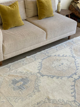 Load image into Gallery viewer, KARS 5’9 X 9 Ft / 176 X 273 Cm