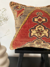 Load image into Gallery viewer, No . 074 Rug Pillow Case 15” X 15” / 39 x 39 cm