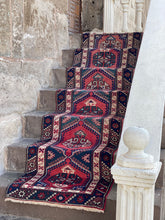 Load image into Gallery viewer, KADIR 2’4 X 9’10 FT / 69 X 300 CM