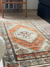 Load image into Gallery viewer, ECEM 2’6 ft X 4’5 ft / 76 cm X 135 cm