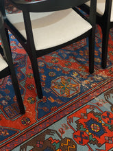 Load image into Gallery viewer, AAGHAA 7’7 X 11’7 FT / 234 X 353 CM