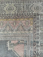 Load image into Gallery viewer, IPEK 4’4 X 8’6 Ft / 136 X 280 Cm