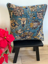 Load image into Gallery viewer, No. 047 Rug Pillow Case (80-90 years old)