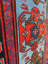 Load image into Gallery viewer, AAGHAA 7’7 X 11’7 FT / 234 X 353 CM