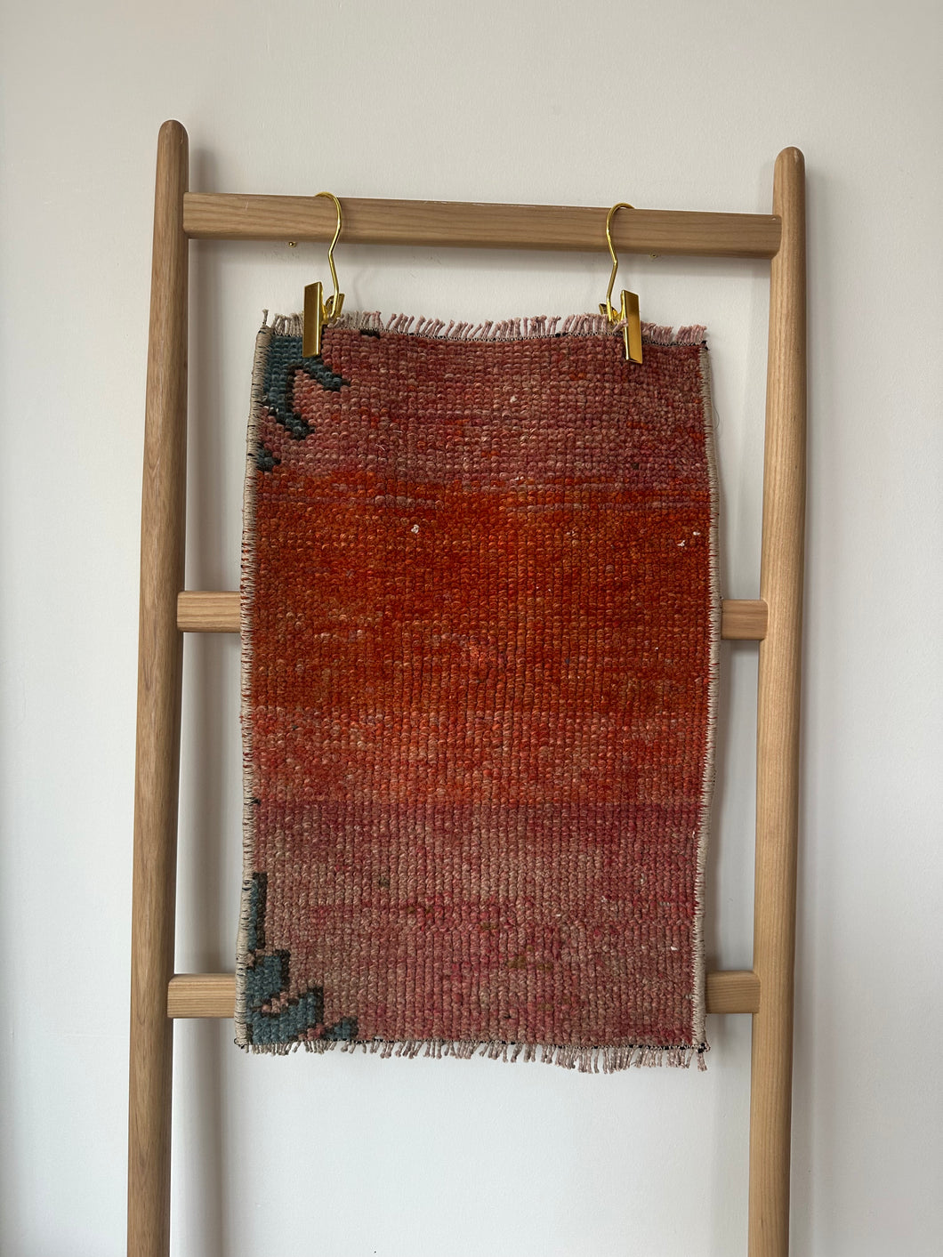 TINY RUG No. 06