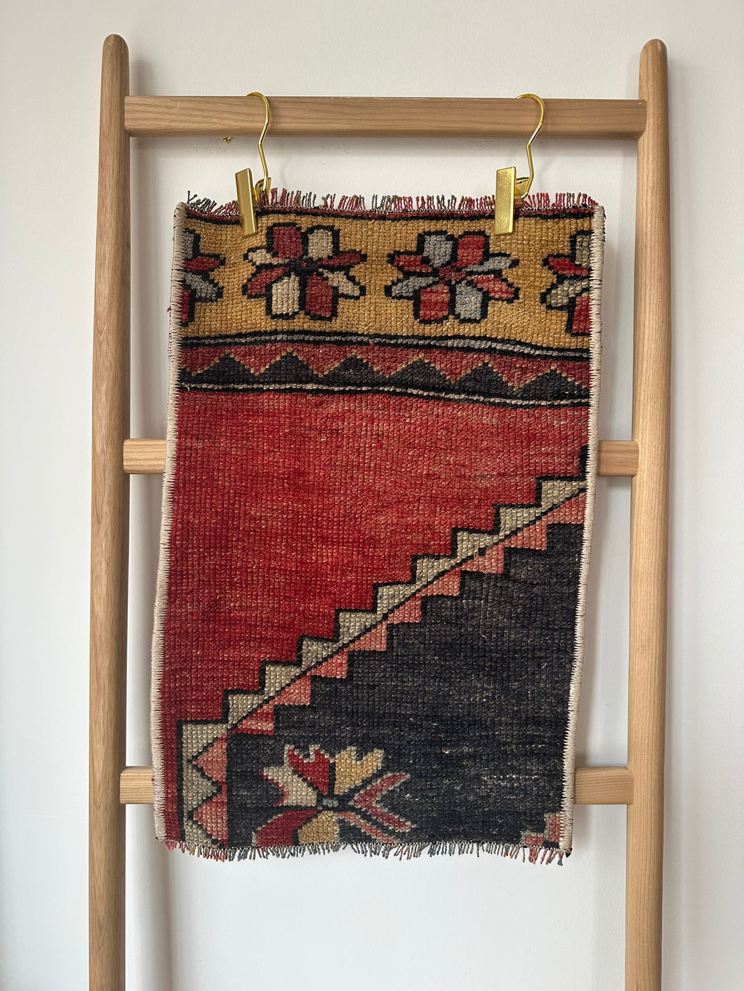 TINY RUG No. 03