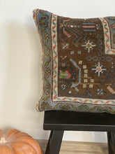 Load image into Gallery viewer, No. 025 Rug Pillow Case 16”X16” / 40X40cm
